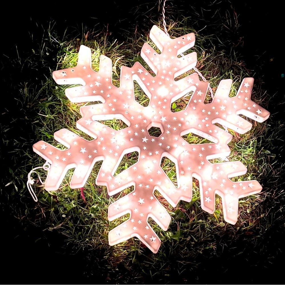 Danson Snowflake Christmas Window Light Vintage Decor